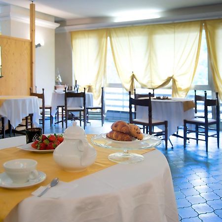 Hotel Dell' Olmo Ormea Ngoại thất bức ảnh